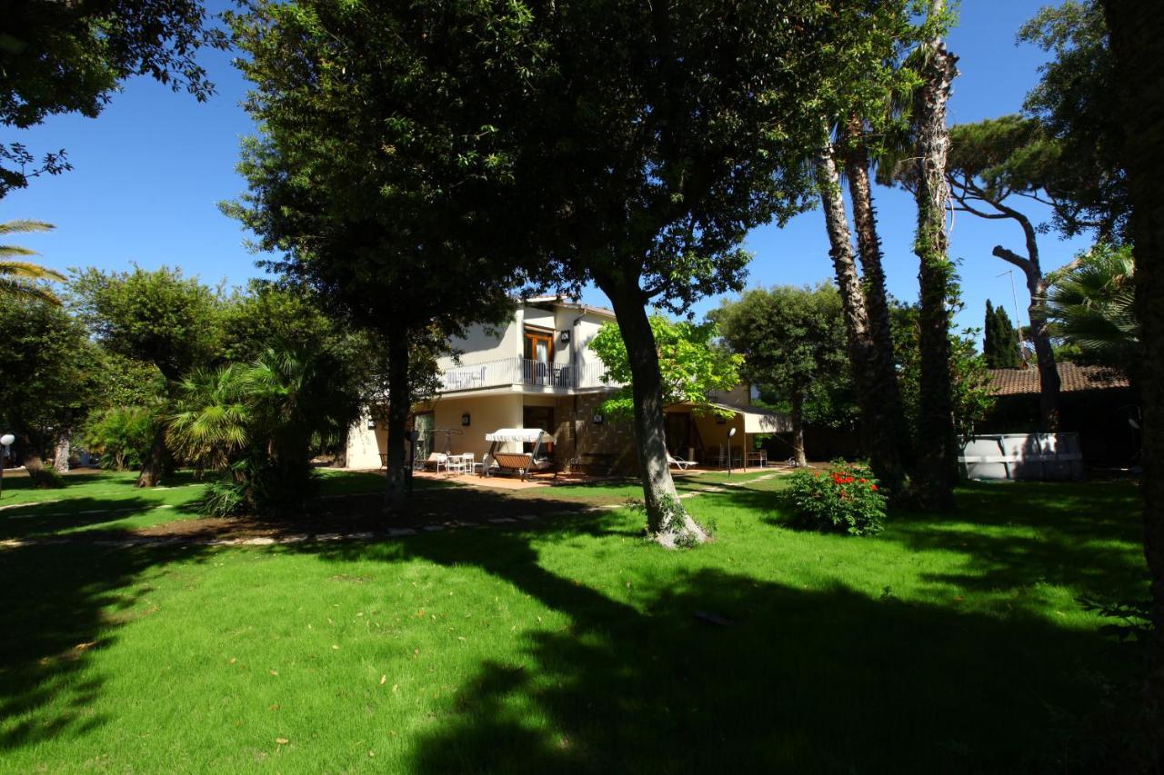 Villa Vanessa Fregenae Exterior photo